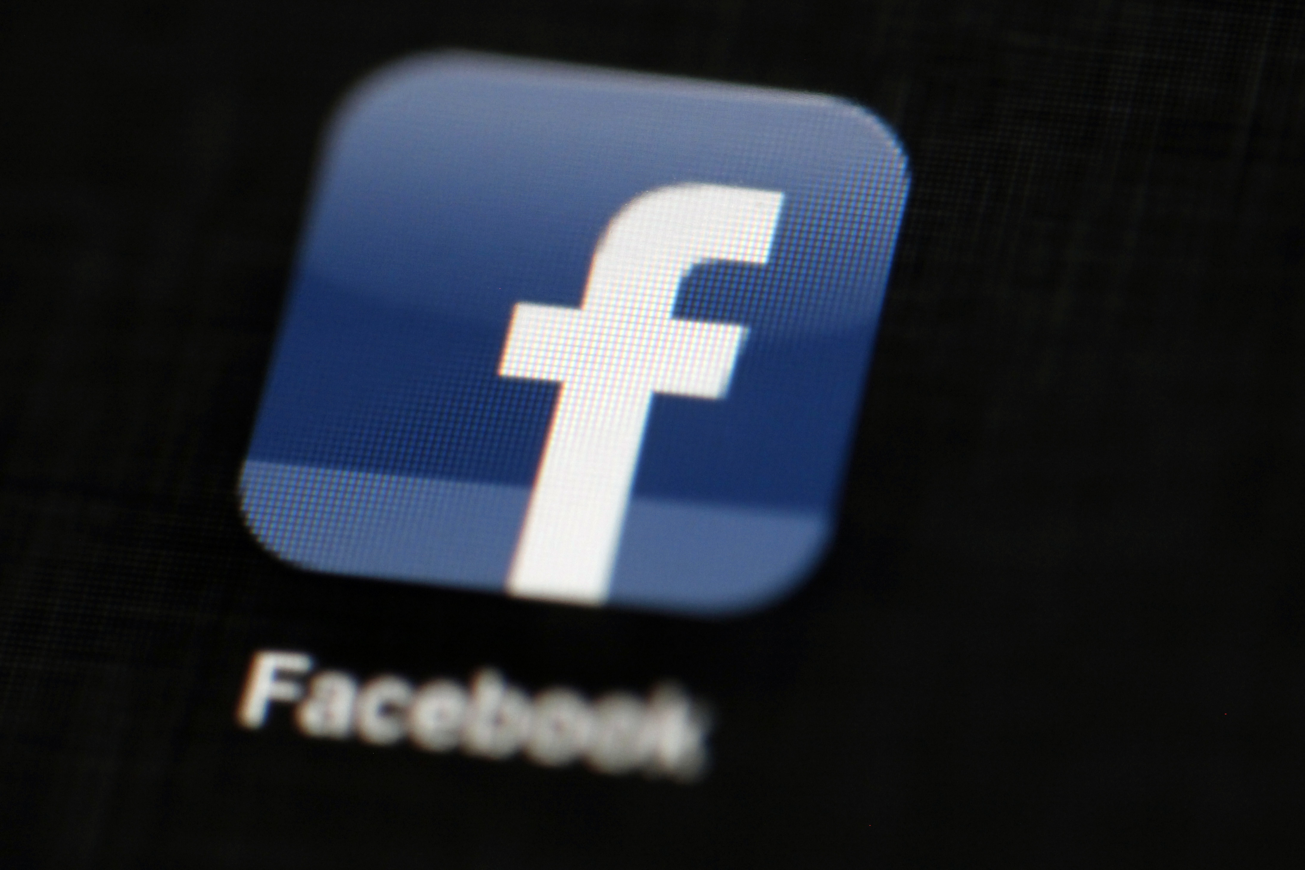 1,2 millió euróra büntette a Facebookot a spanyol adatvédelmi hatóság