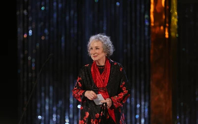 83 éves Margaret Atwood kanadai költő és regényíró