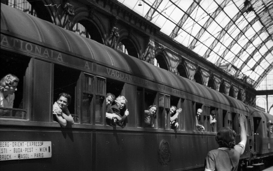 Az Orient expressz gyorsan híressé vált a gazdag és nemes vendégek körében. A vonat hosszú ideig az elegancia, a stílus és a kifinomultság szinonimája volt. Fortepan / Berkó Pál