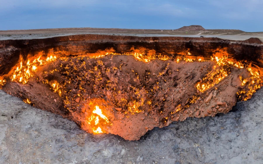 A „pokol kapuja” (Türkmenisztán)