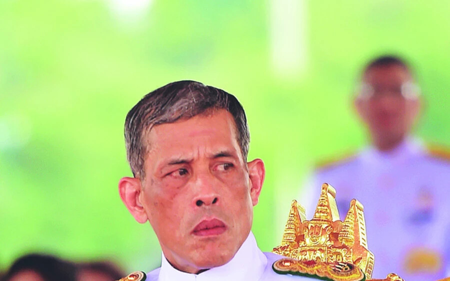 Vajiralongkorn király